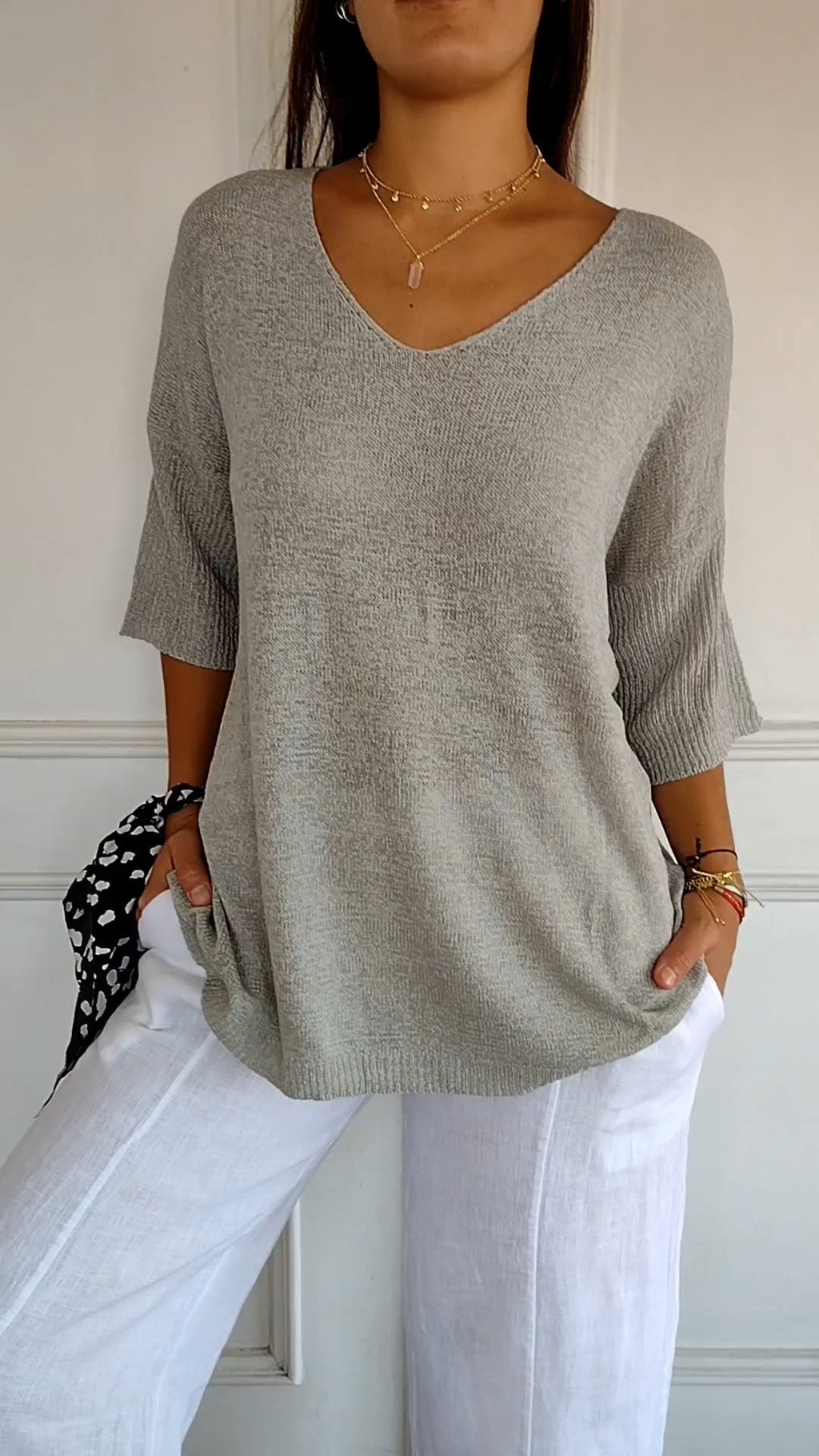 Women's V-Neck Top | Relaxed Fit | Wrinkle-Free Fabric for Effortless Everyday Style