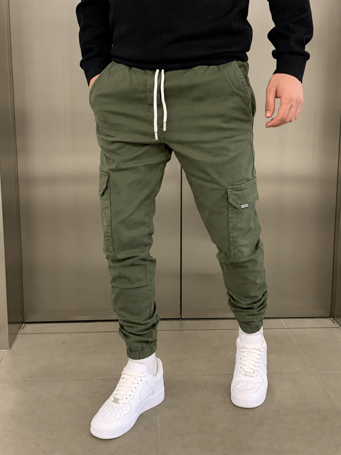 Men's Robust Cargo Trousers | Tapered Fit | Multiple Deep Pocket Design