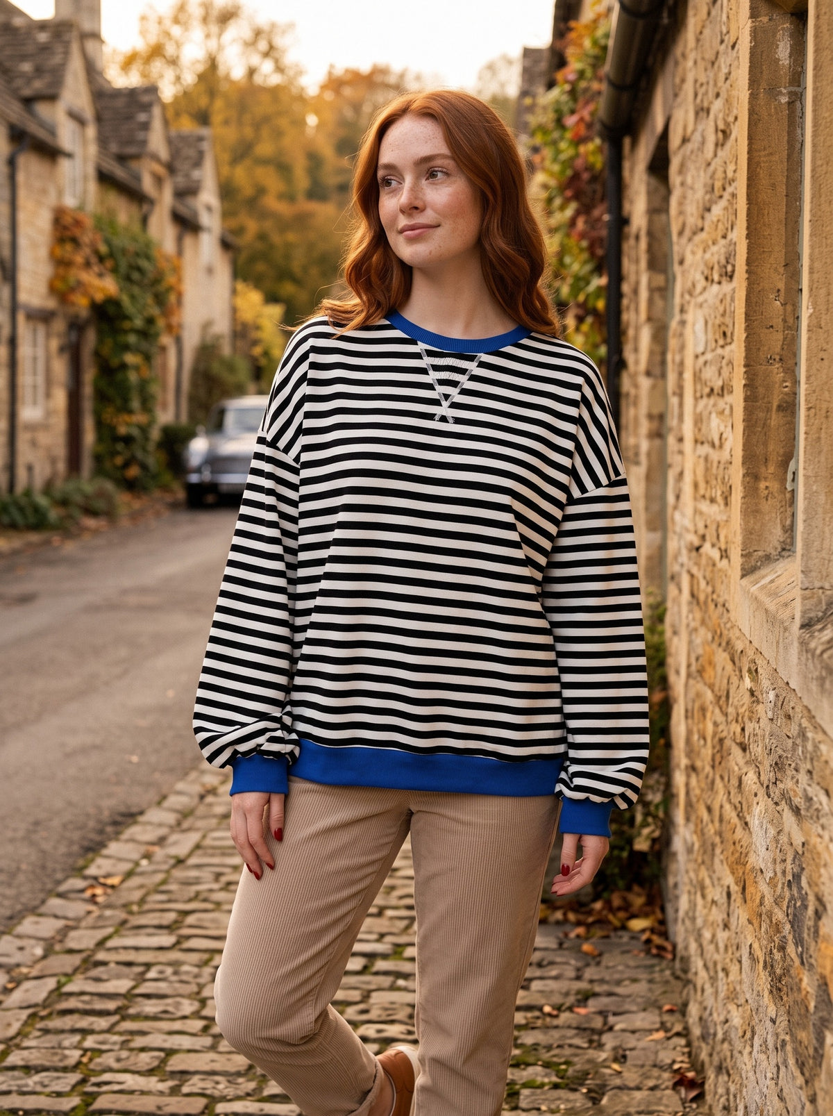 Women's Oversize Sweatshirt | Retro Stripe Print | Relaxed Drop-Shoulder Fit